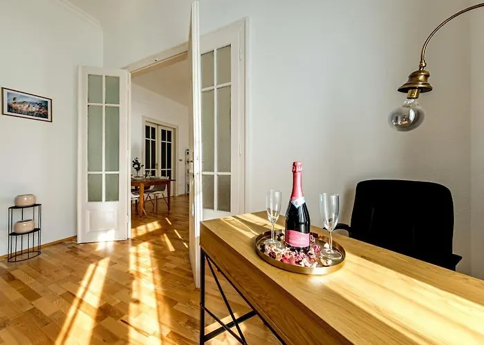 Appartement Figaro Flat - Ac, Netflix *